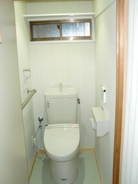快適なトイレ　アメ―ジュZ　岸和田市