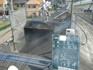 屋根の塗装　工事の記録　泉佐野市　Ｍ様邸