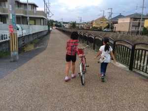 夜店に行く途中