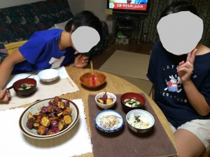 昨夜　食卓