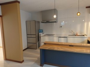 キッチン間仕切り