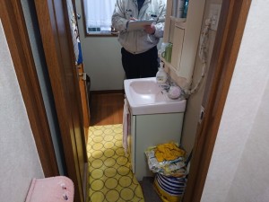 熊取町の洗面台入替