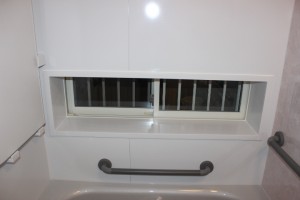 岸和田市のお風呂場の窓