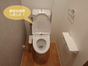 和泉市で便器を設置しました