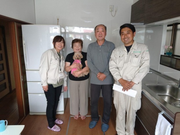 貝塚市D様と記念撮影