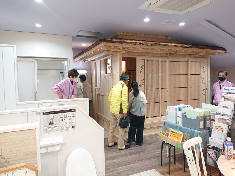 やまなか倉庫2階展示室・イベント状況茶室