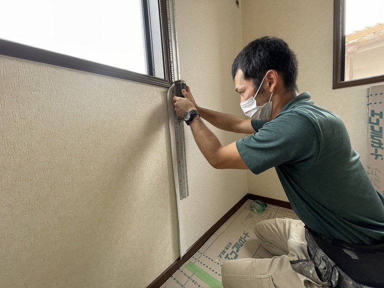 忠岡町でクロス貼り換え工事をしました